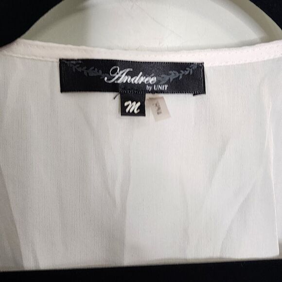 Andree' Kimono White Floral Embroidered Open Front Boho Cottagecore Western M - Picture 5 of 6